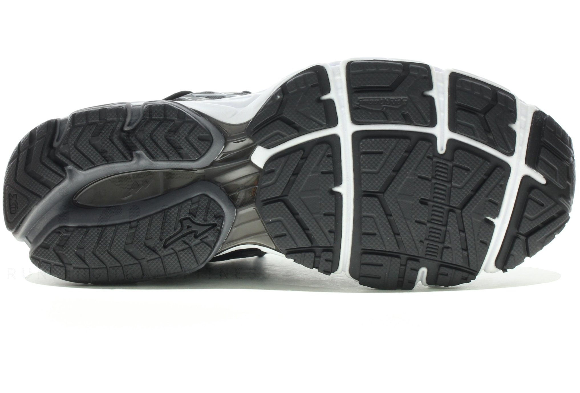 Mizuno Wave Ultima 12