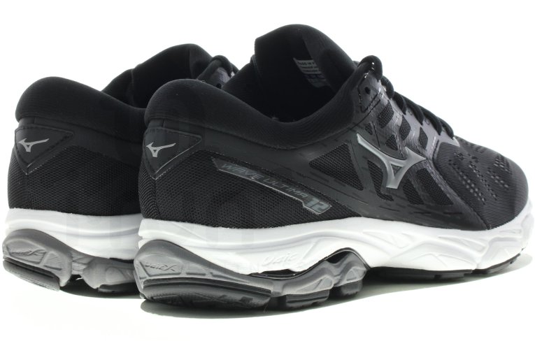 Mizuno Wave Ultima 12