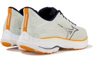 Mizuno Wave Ultima 16