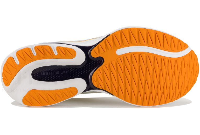 Mizuno Wave Ultima 16