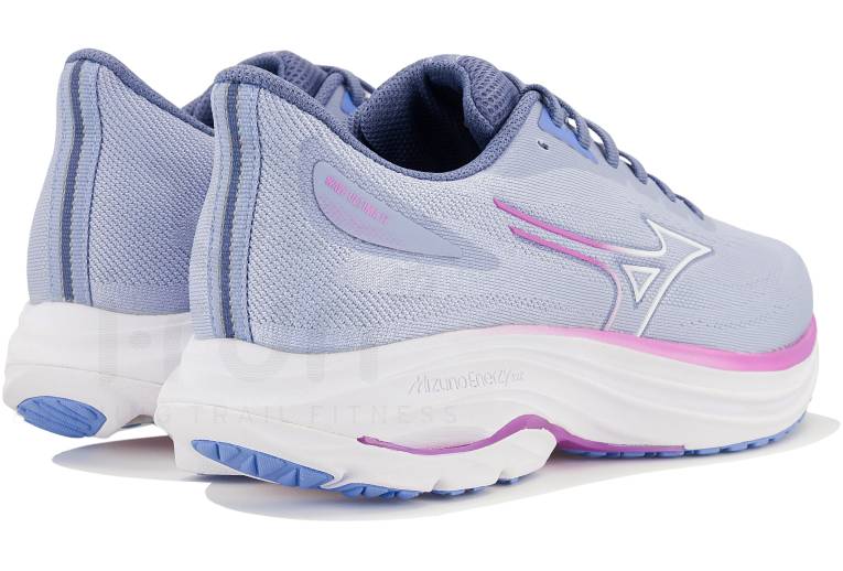 Mizuno Wave Ultima 17