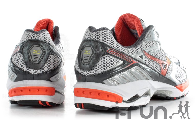 Mizuno Wave Ultima 2 M 