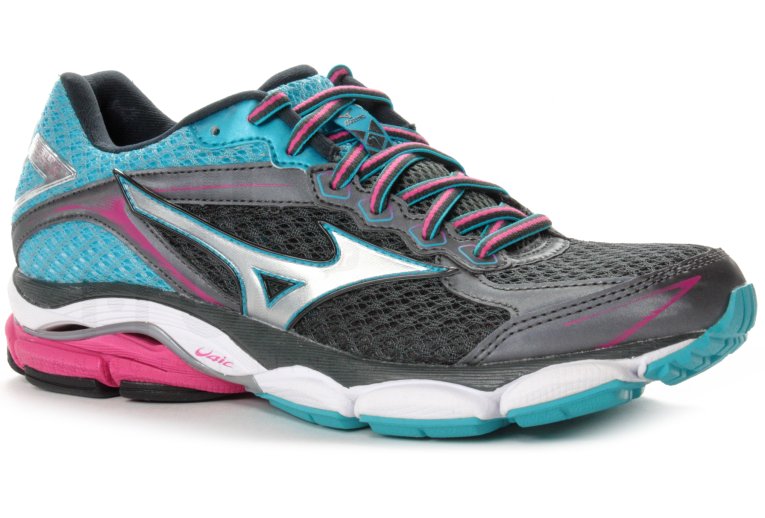 Mizuno Wave Ultima 7