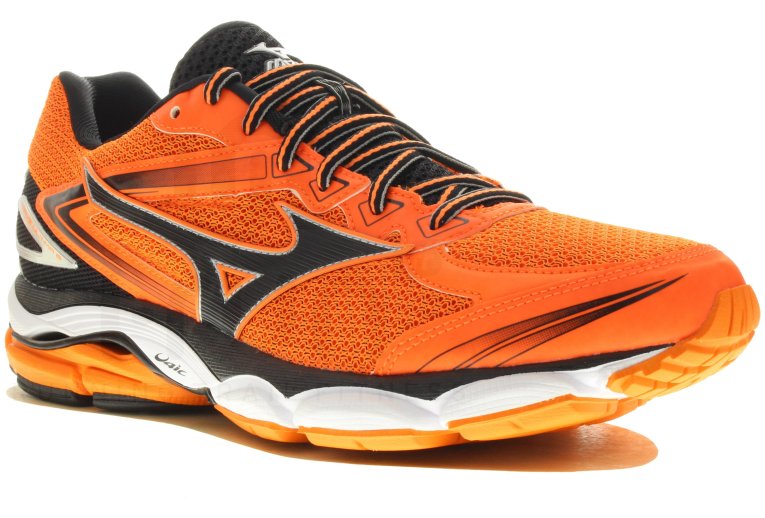 Mizuno Wave Ultima 8