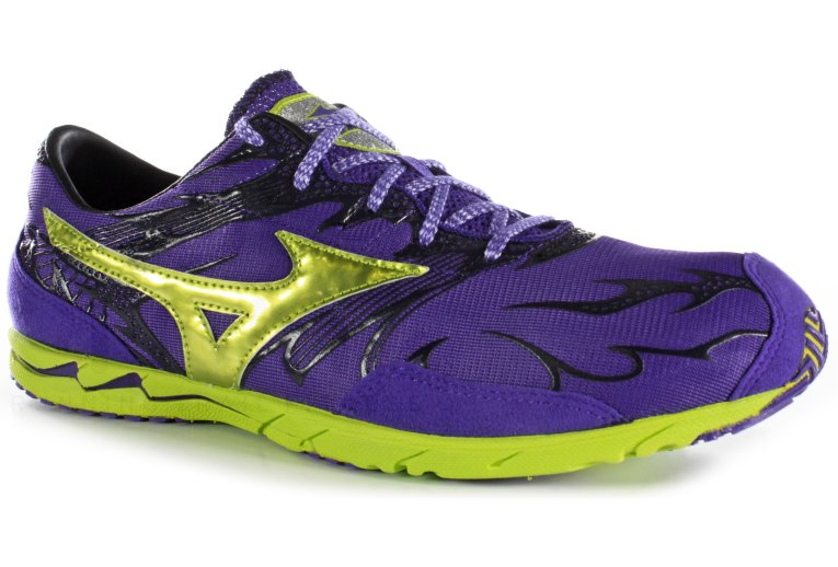 Mizuno Wave Universe 4 M 
