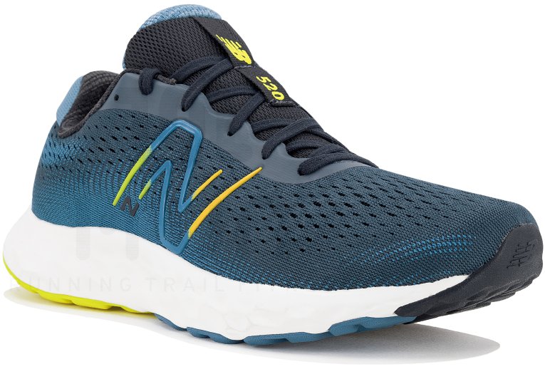 New Balance 520 V8 M