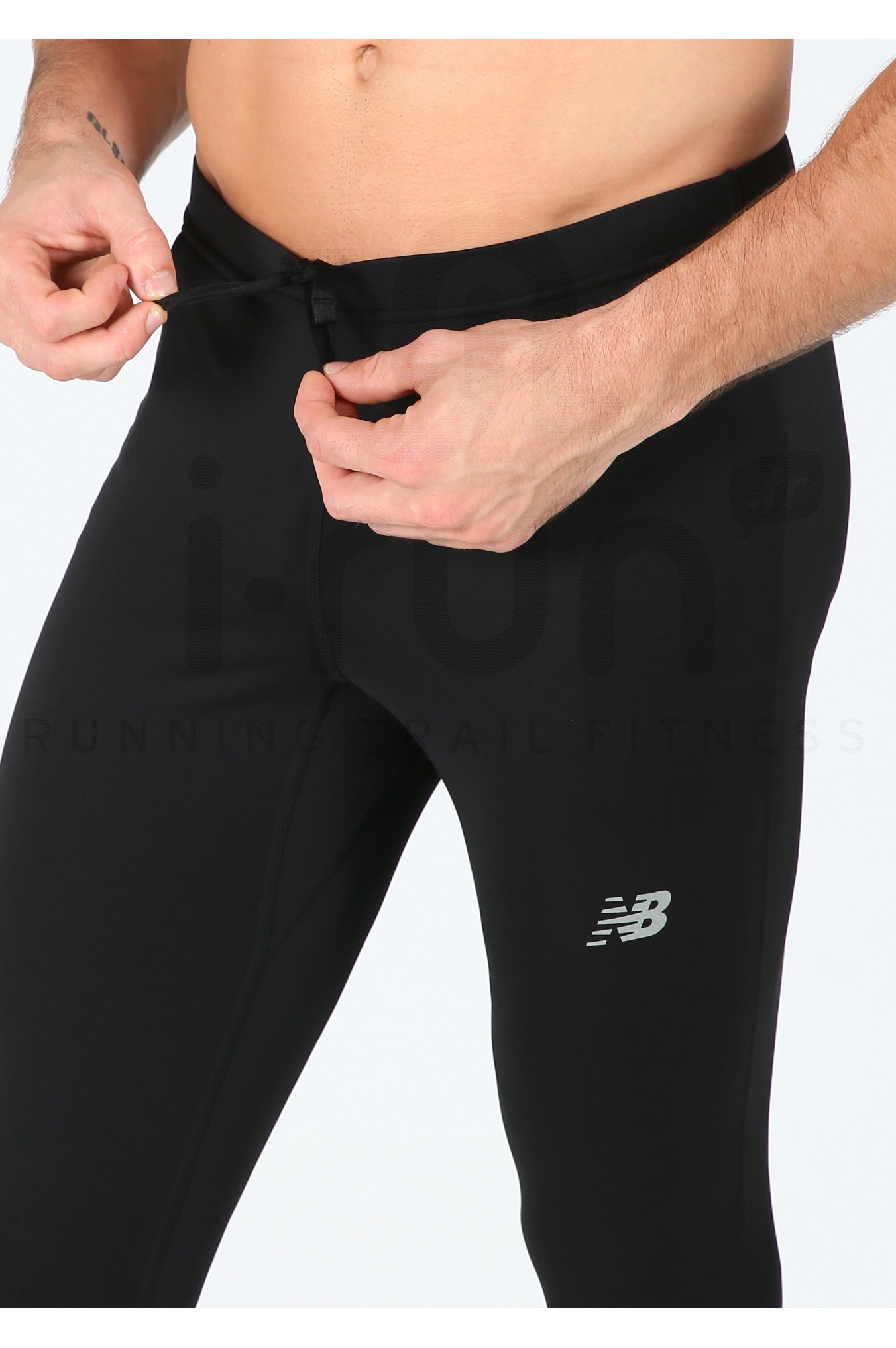 New Balance Accelerate M 
