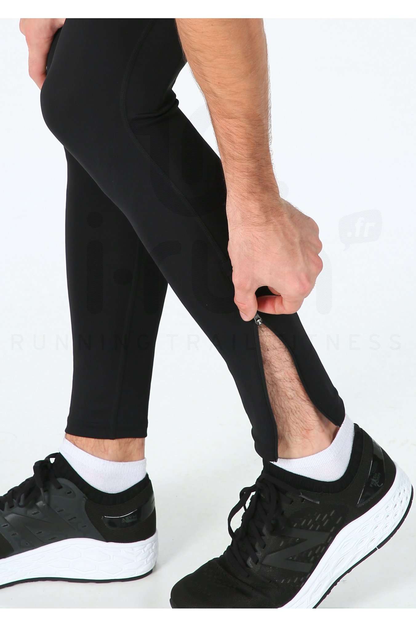 New Balance Accelerate M 