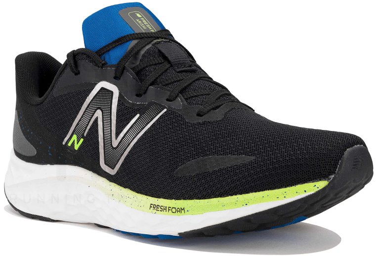 New Balance Arishi V4 M