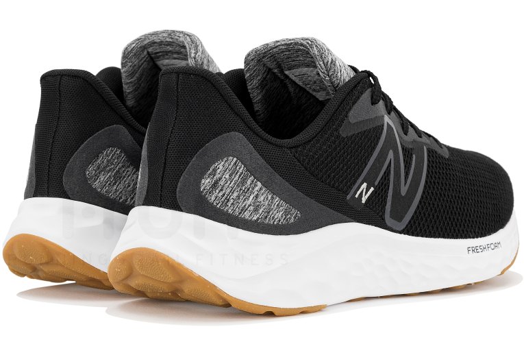 New Balance Arishi V4 M