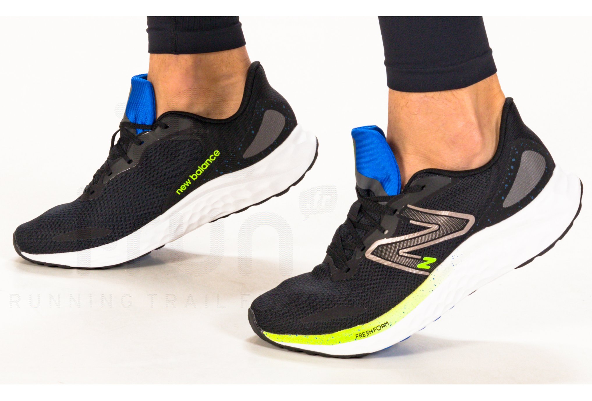 New Balance Arishi V4 M 