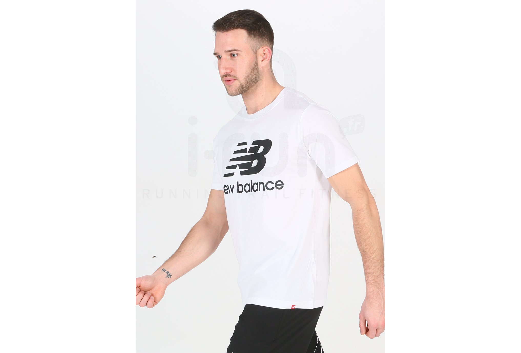 New Balance camiseta manga corta Essentials Stacked
