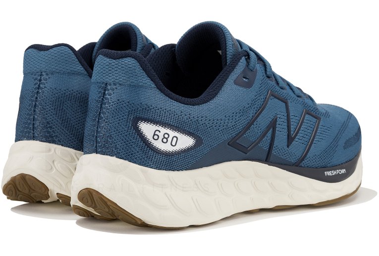 New Balance Fresh Foam 680 V8
