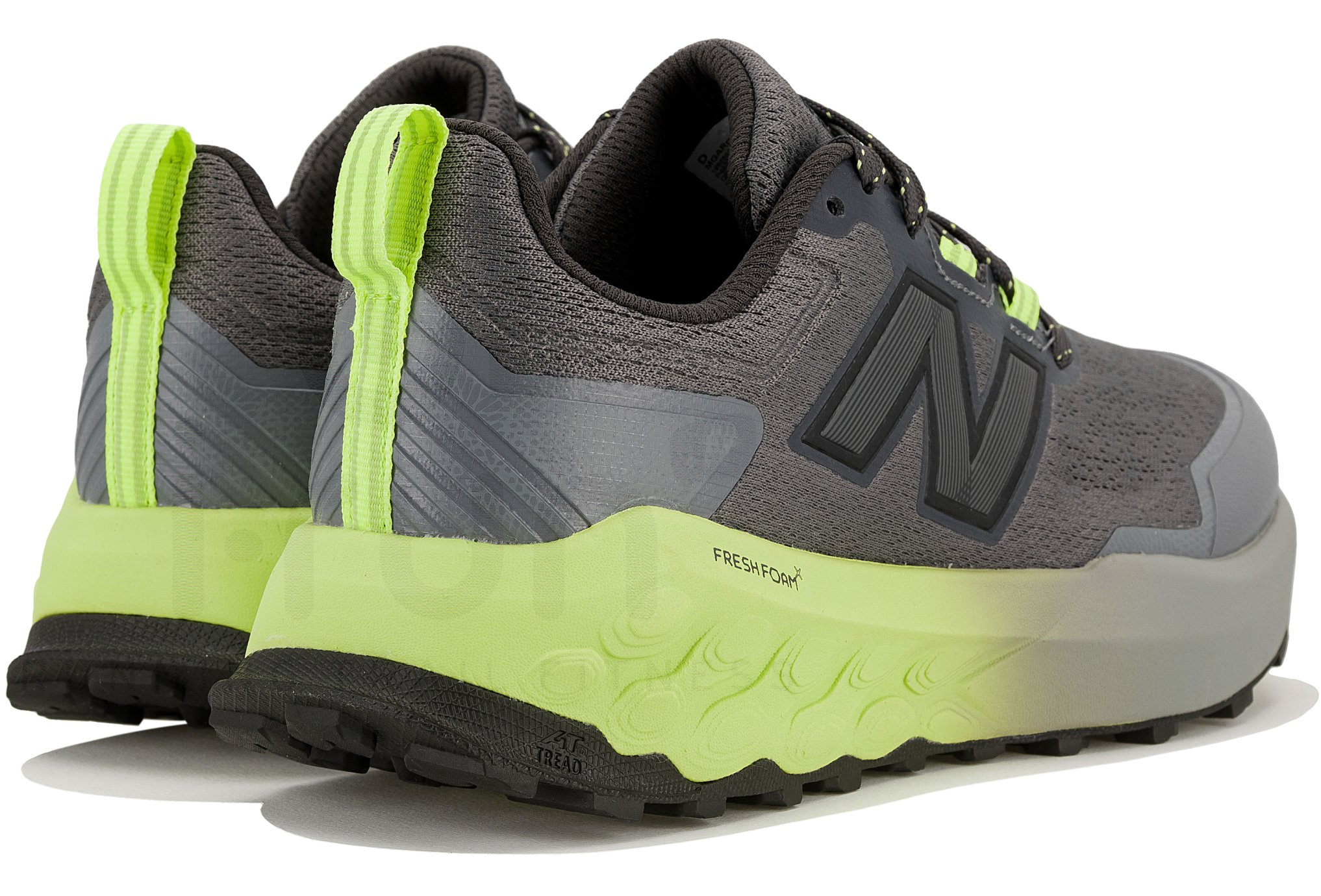 New Balance Fresh Foam Garo� V2