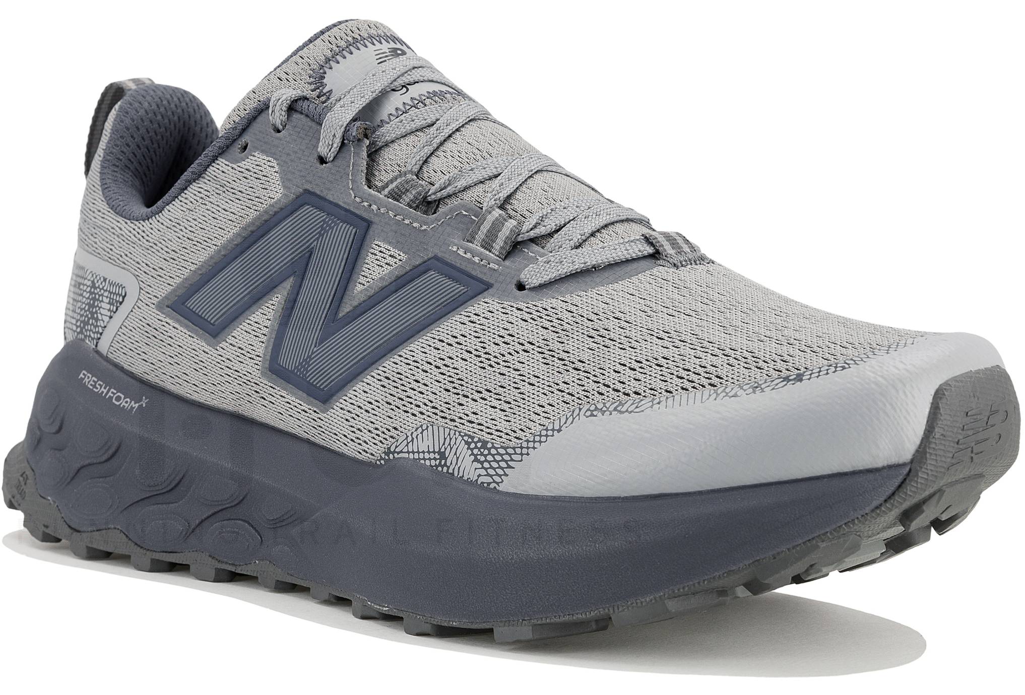 New Balance Fresh Foam Garo� V2