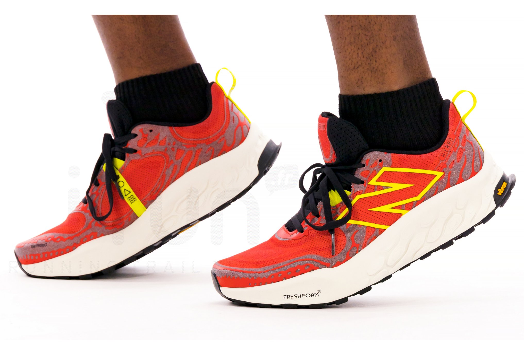 New Balance Fresh Foam X Hierro V8 M 