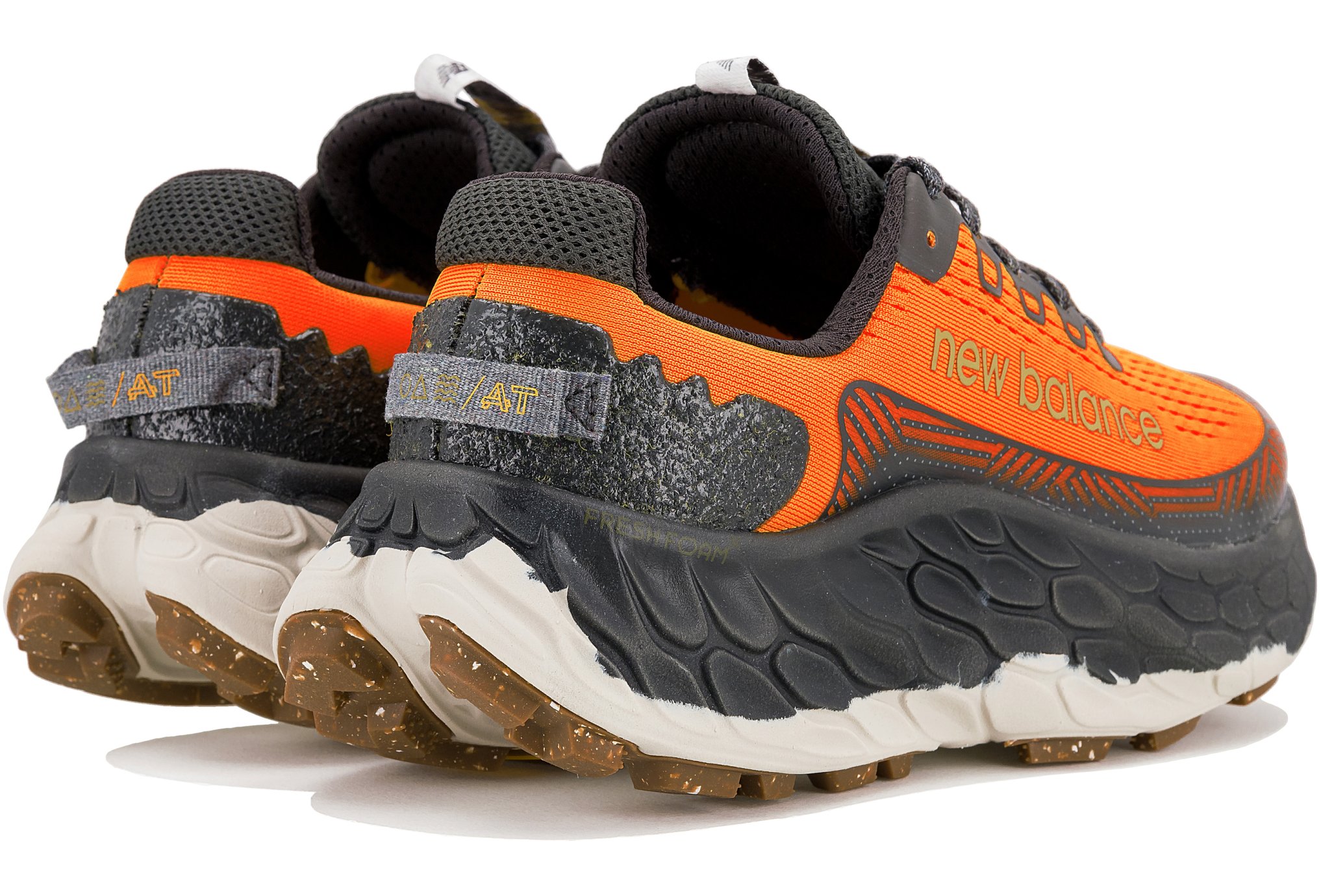 New Balance Fresh Foam X More Trail V3