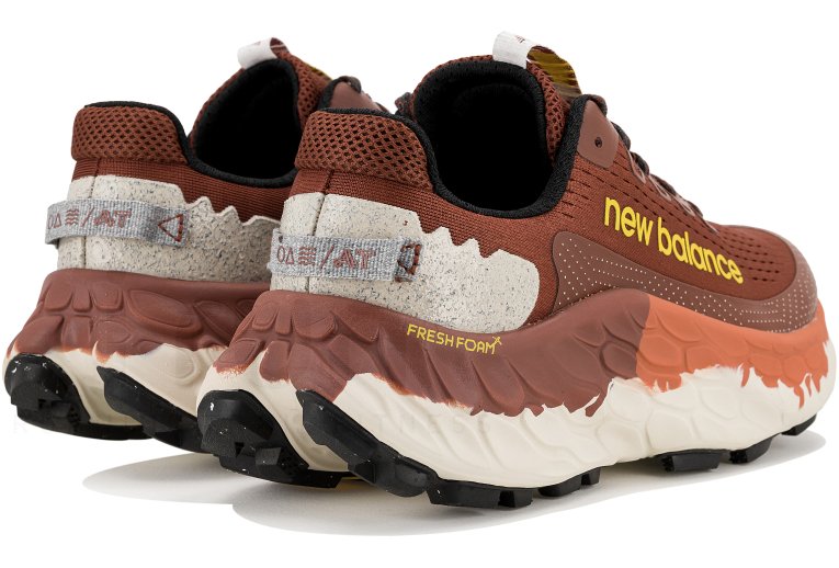 New Balance Fresh Foam X More Trail V3