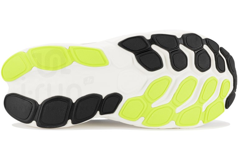 New Balance Fresh Foam X More V4