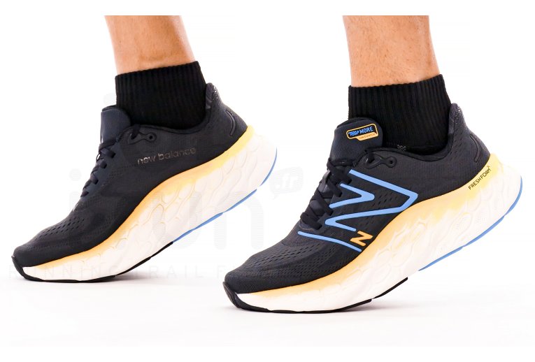 New Balance Fresh Foam X More V4 Herren