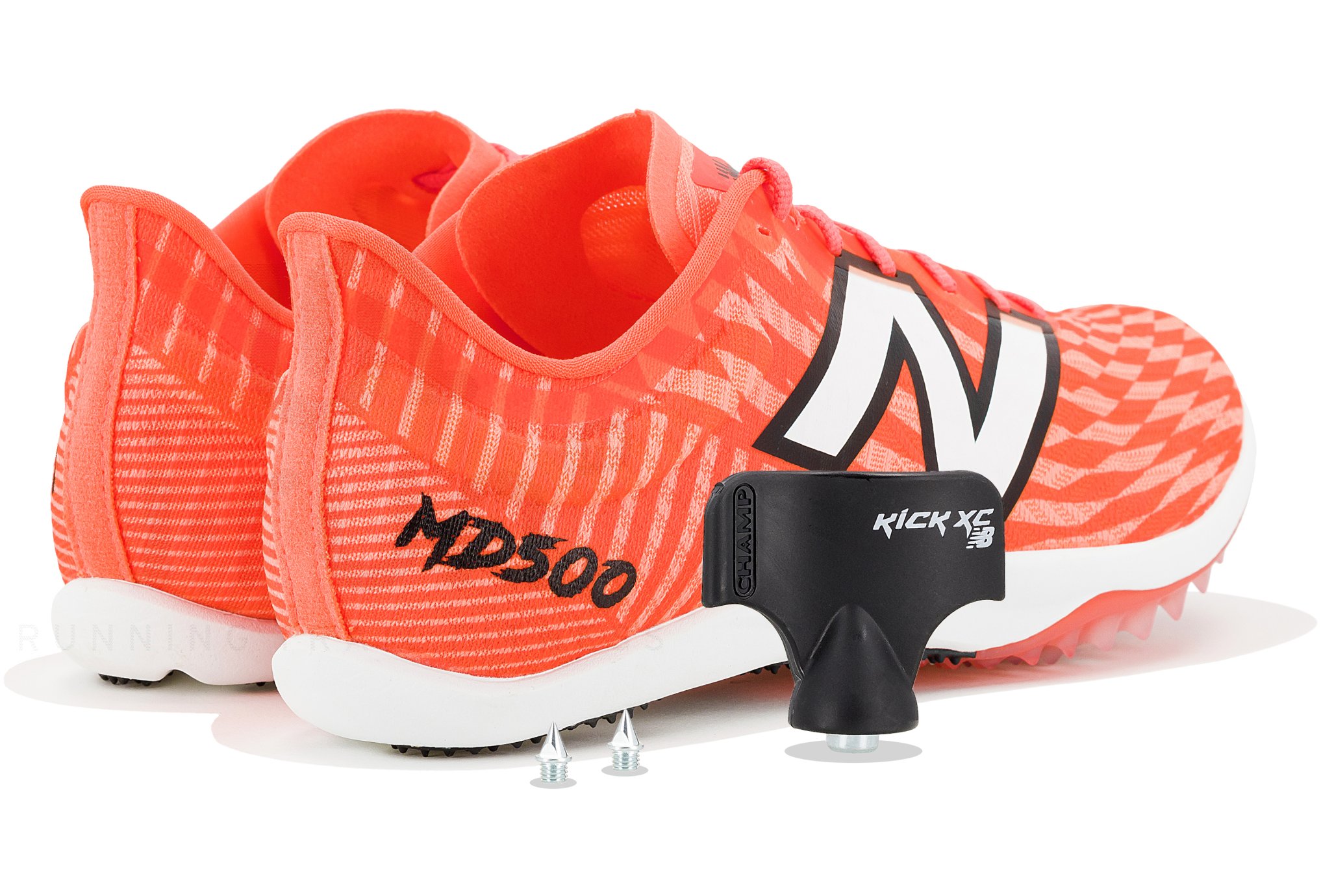 New Balance FuelCell MD500 V9