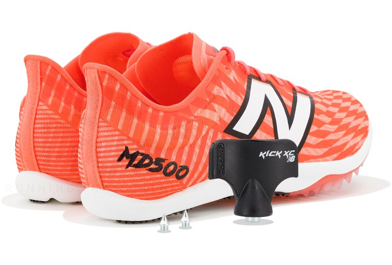 New Balance FuelCell MD500 V9
