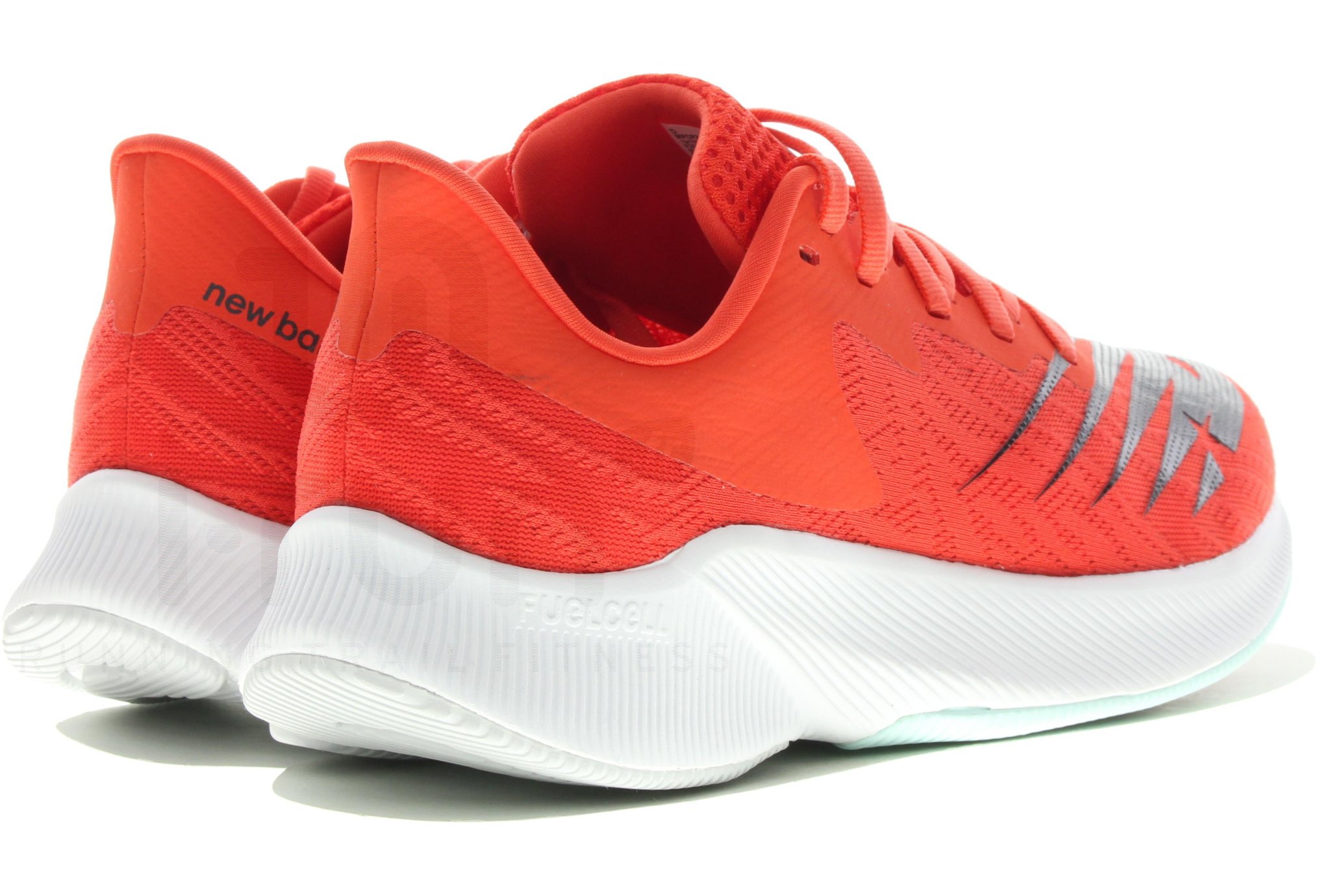 New Balance FuelCell Prism