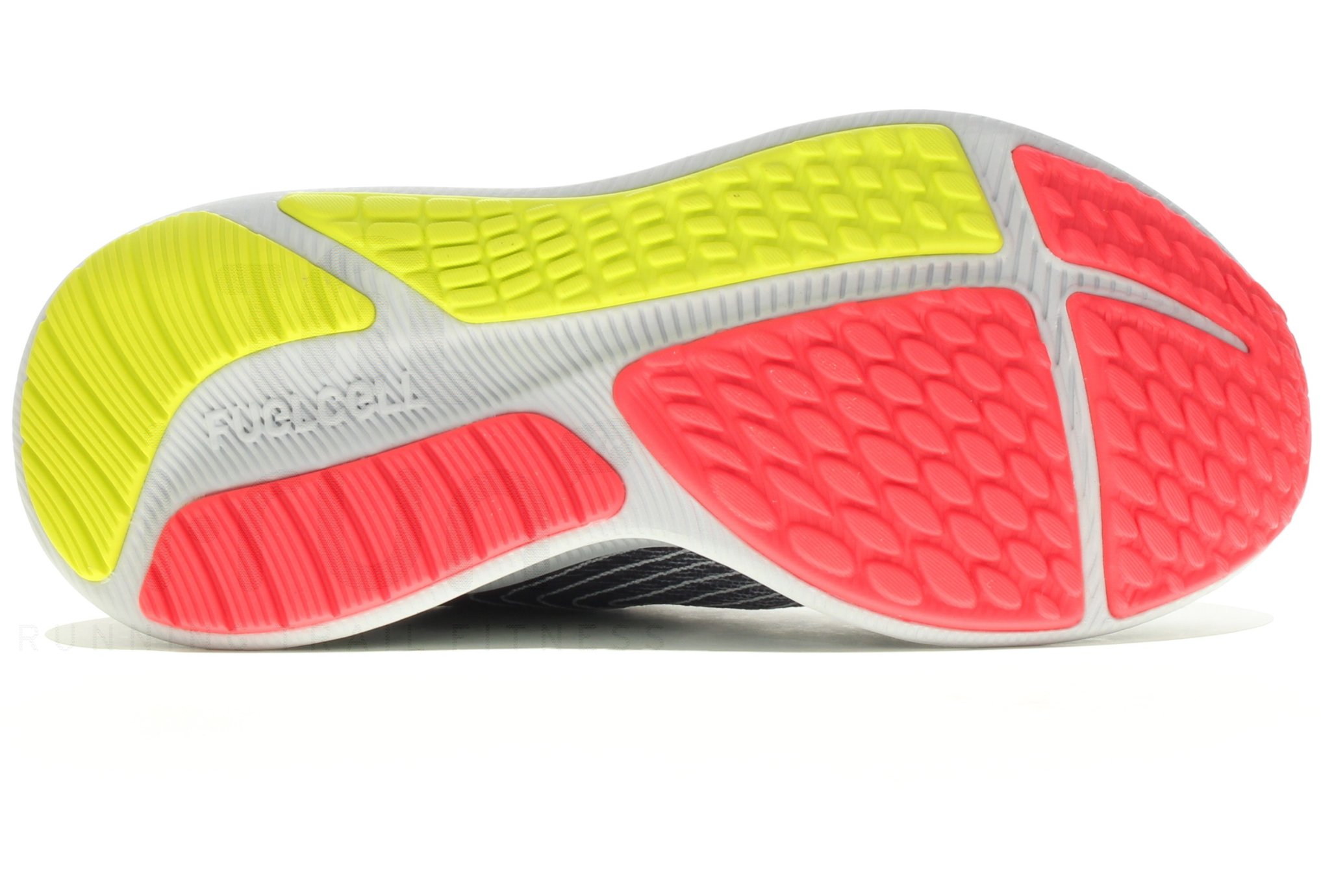 New Balance FuelCell Propel M 
