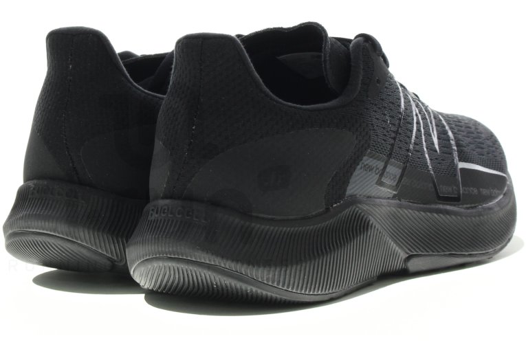 New Balance FuelCell Propel V2 M 
