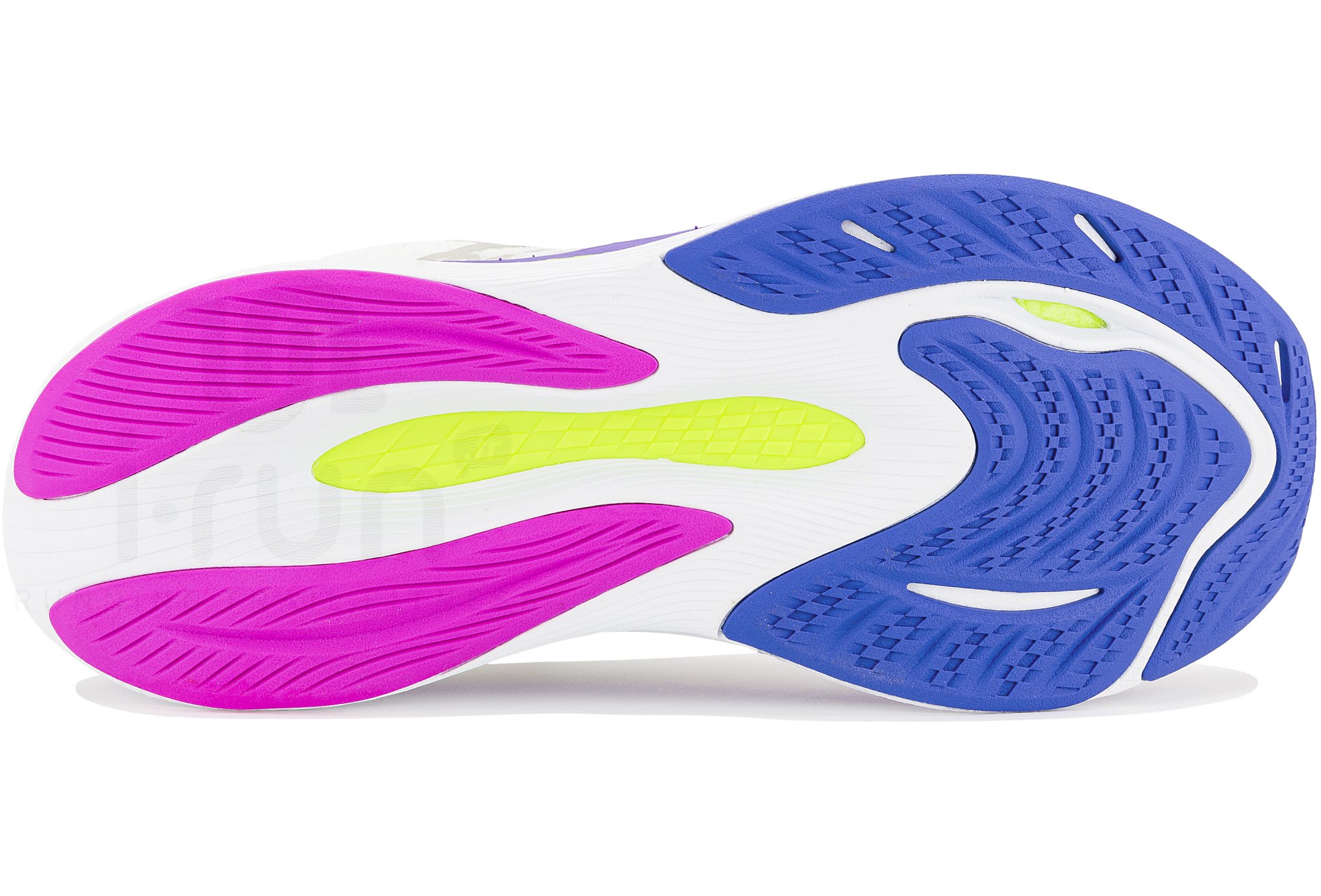 New Balance FuelCell Propel V4