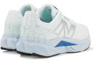 New Balance FuelCell Propel V5