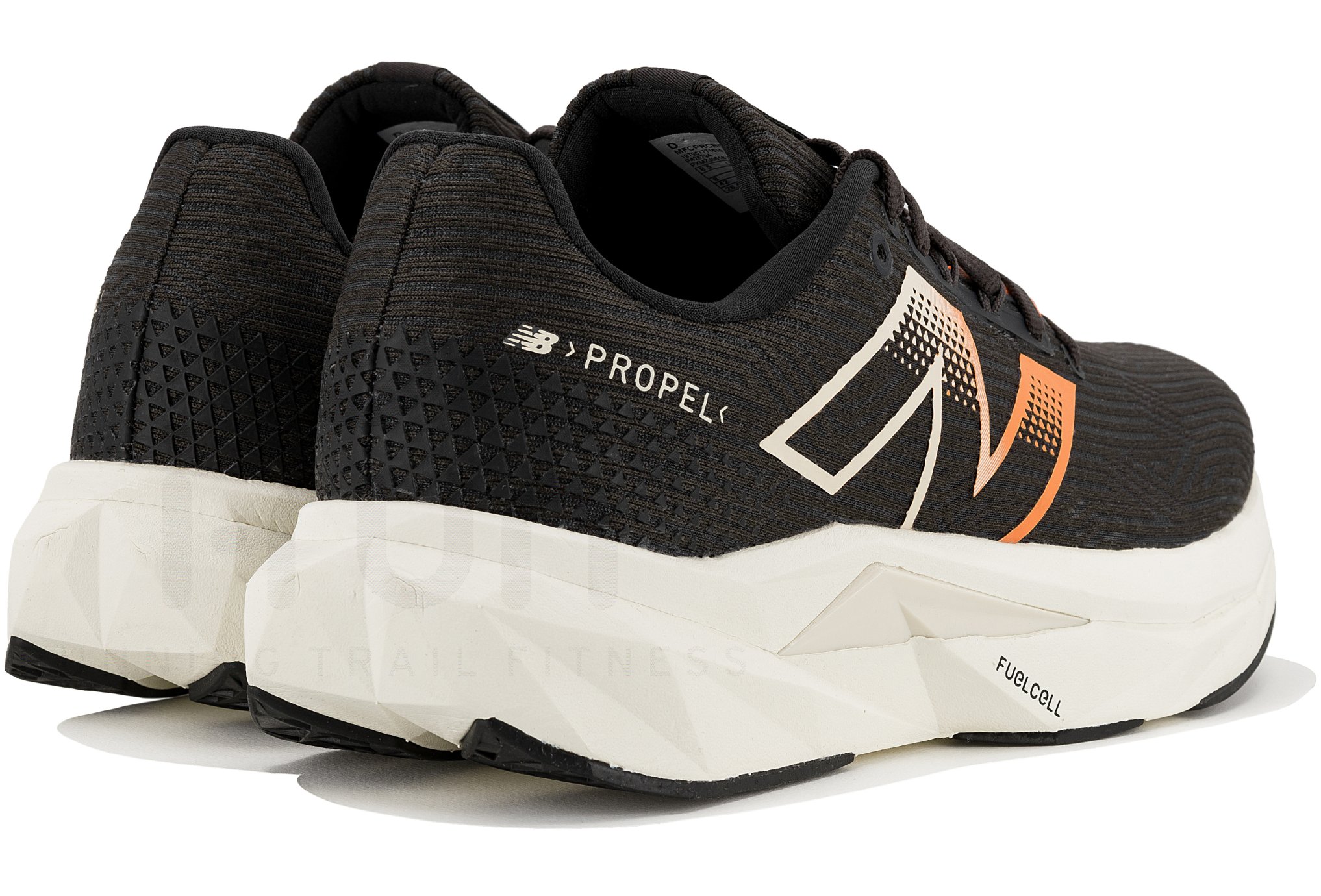 New Balance FuelCell Propel V5 M
