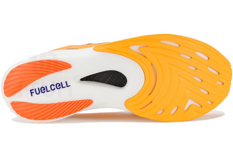 New Balance FuelCell RC Elite V2 M 