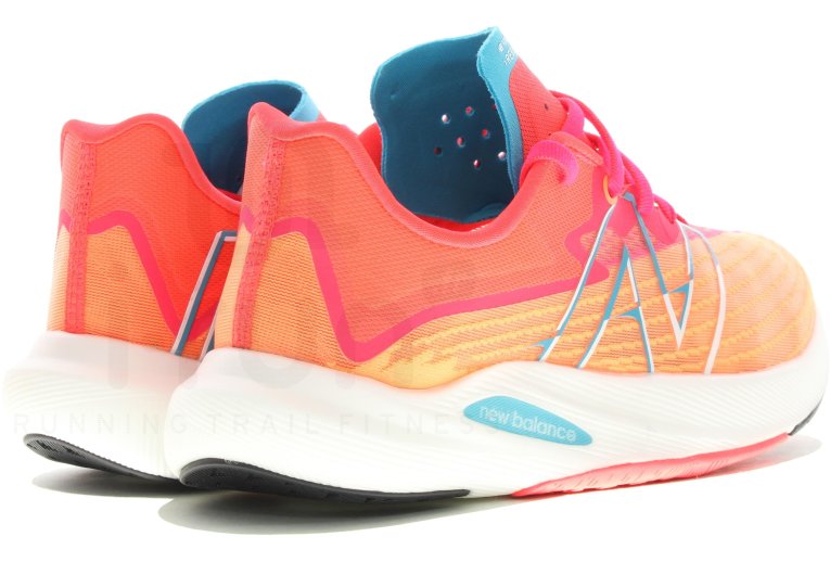 New Balance FuelCell Rebel V2 W 