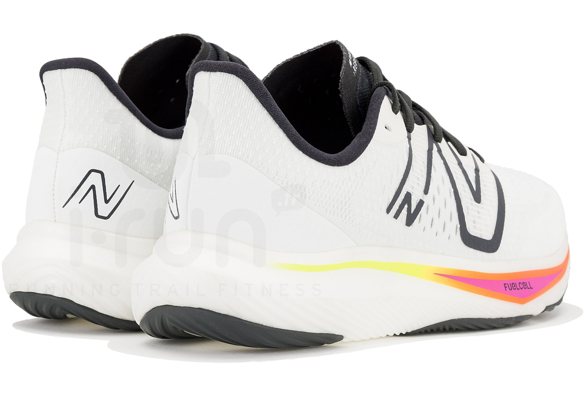 New Balance FuelCell Rebel V3 M