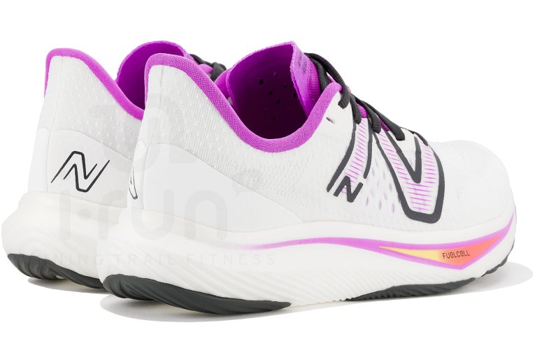 New Balance FuelCell Rebel V3
