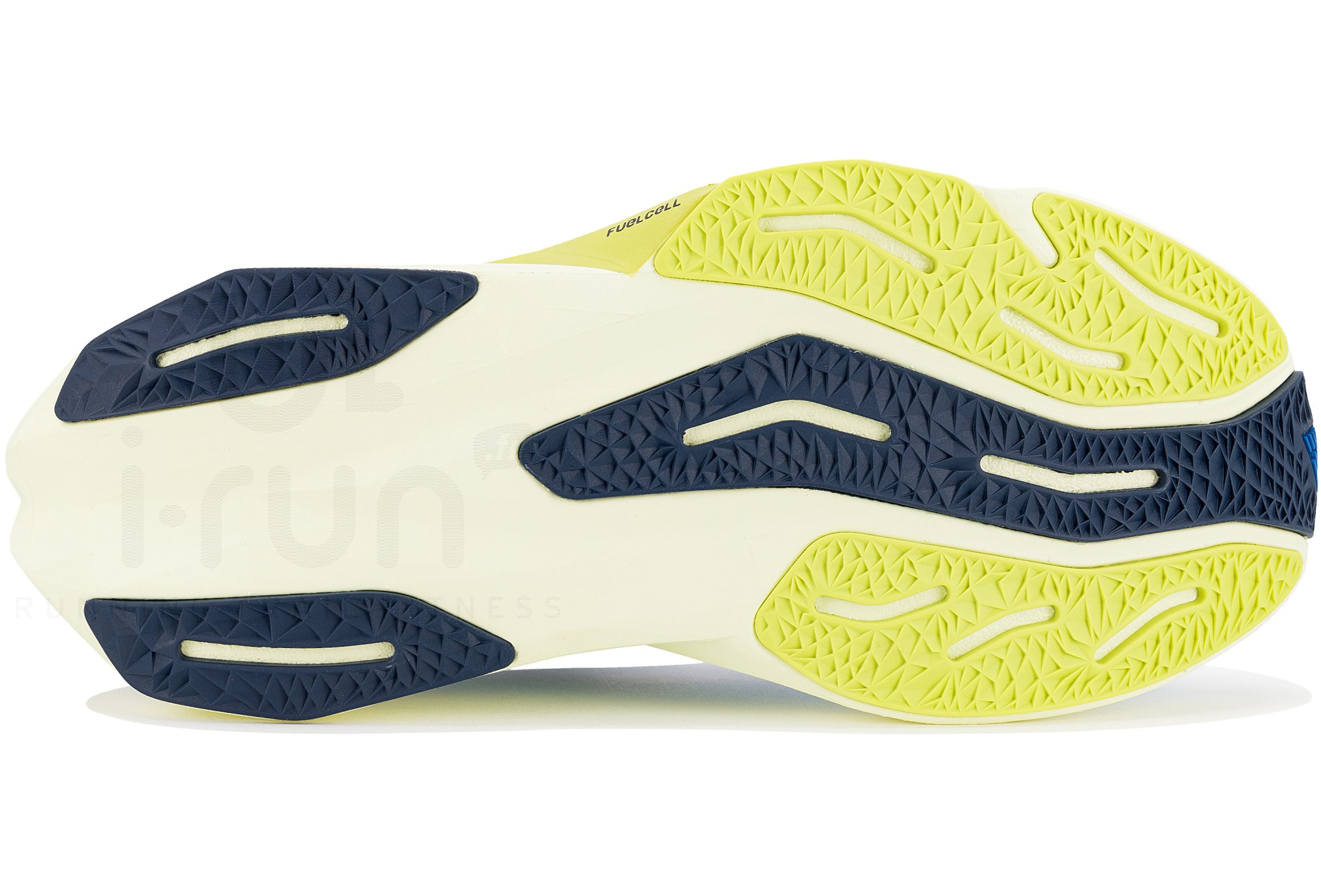 New Balance FuelCell Rebel V4