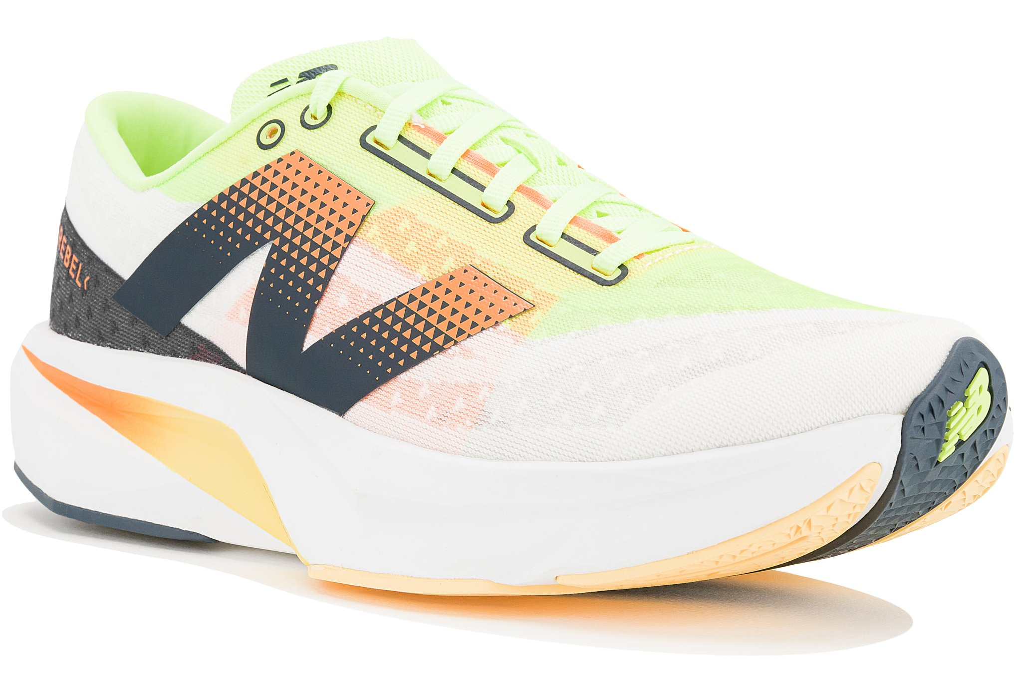 New Balance FuelCell Rebel V4