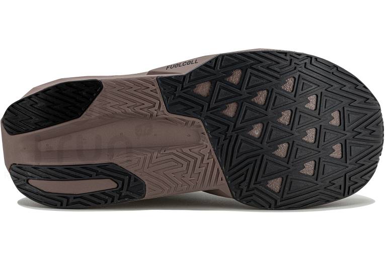 New Balance FuelCell Rebel V5