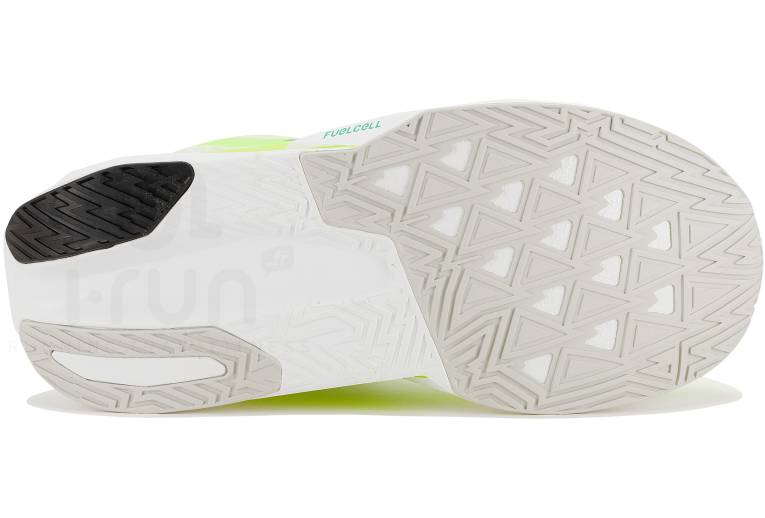 New Balance FuelCell Rebel V5