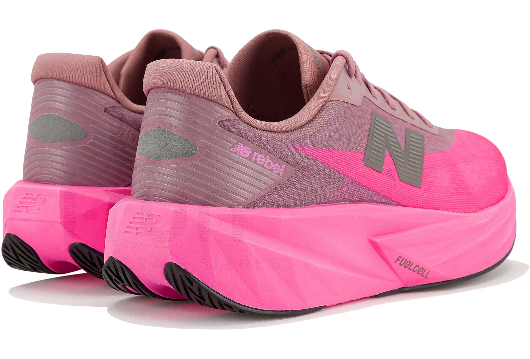 New Balance FuelCell Rebel V5 Herren