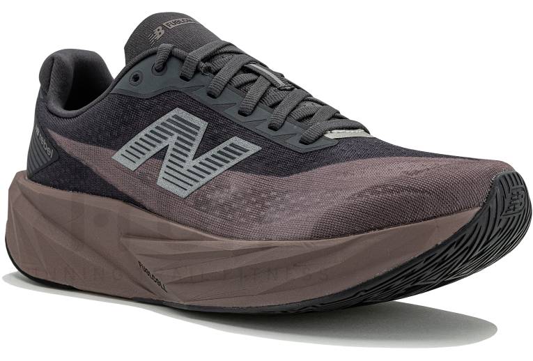 New Balance FuelCell Rebel V5
