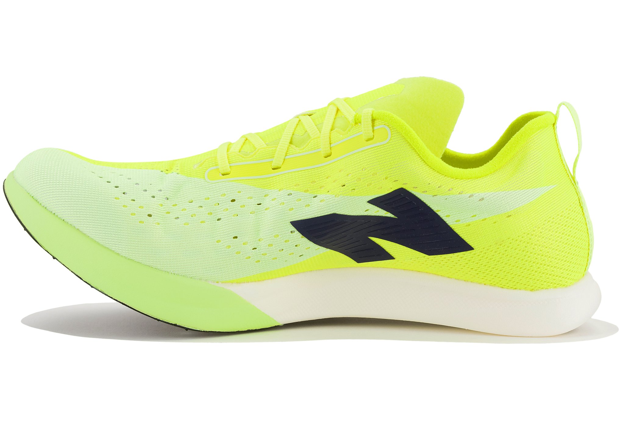 New Balance FuelCell SuperComp MD-X V3