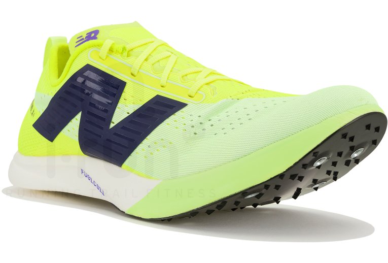 New Balance FuelCell SuperComp MD-X V3