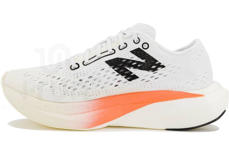 New Balance FuelCell SuperComp Pacer V2 