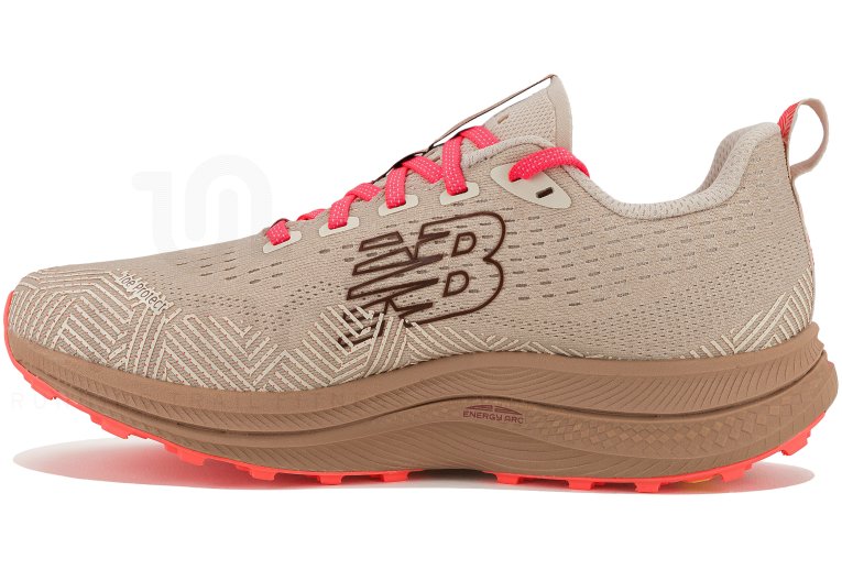 New Balance FuelCell SuperComp Trail W