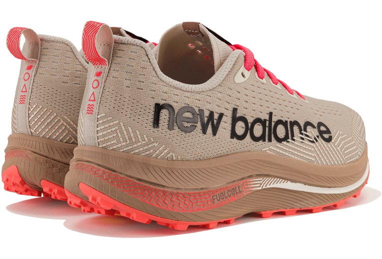 New Balance FuelCell SuperComp Trail