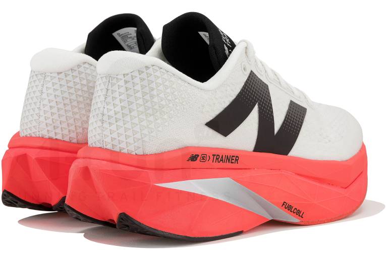 New Balance FuelCell SuperComp Trainer V3 