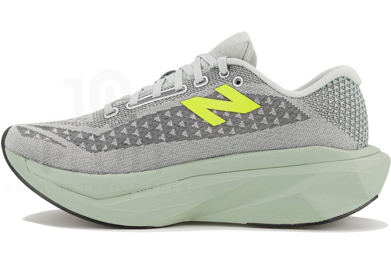 New Balance FuelCell SuperComp Trainer V3 M