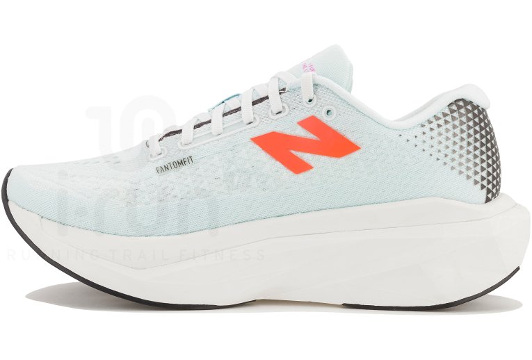 New Balance FuelCell SuperComp Trainer V3